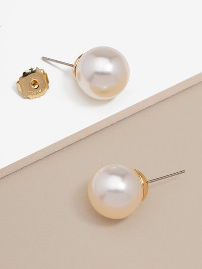 Chunky Pearl Stud Earring
